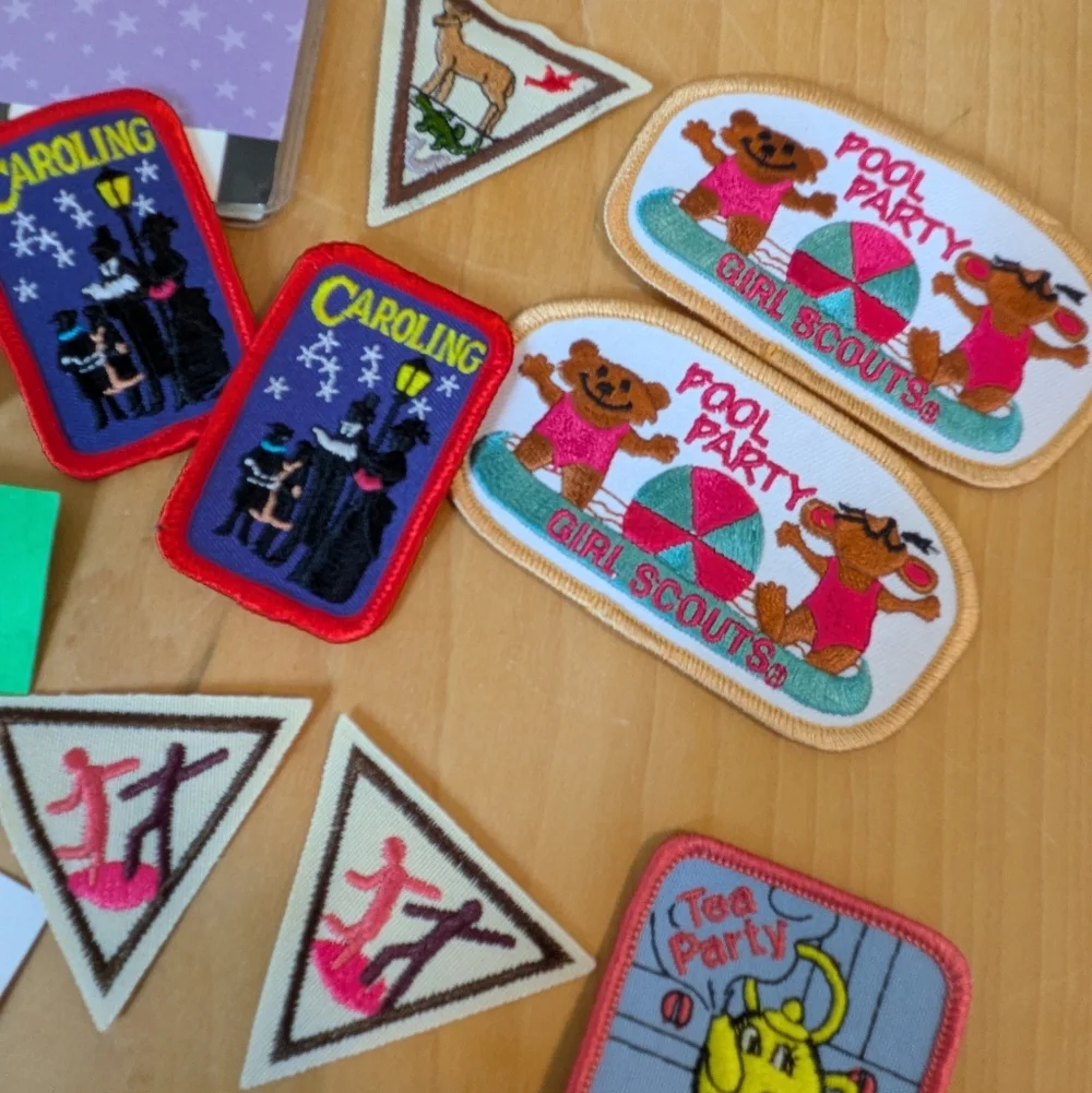 Girl Scouts Blue Drawstring Brownie Backpack & Patches